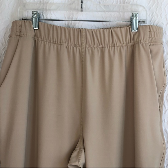 Aritzia The Group Babaton Weekender Pant High Waisted Joggers Neutral Tone Pants - Picture 6 of 13